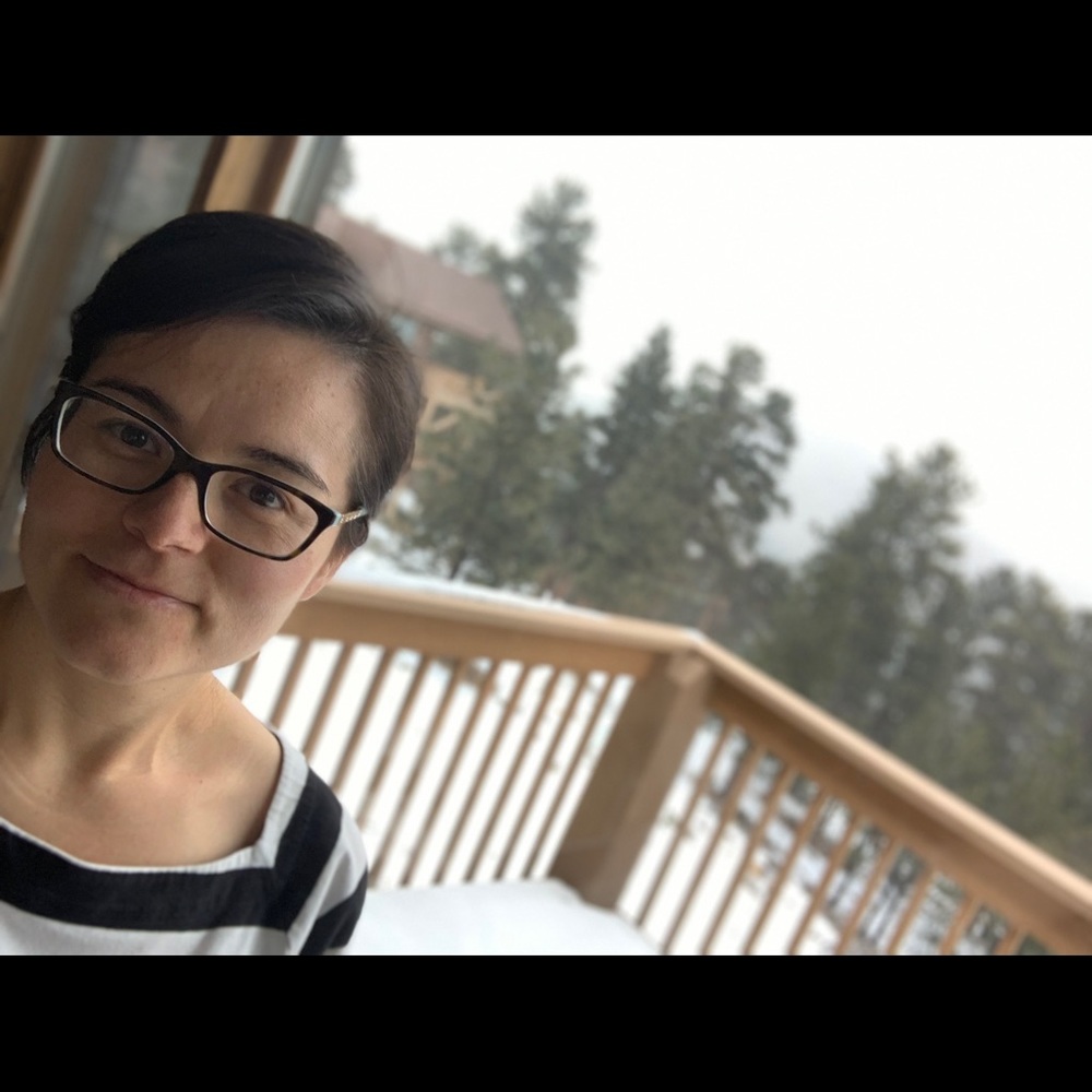 Meet your Posher, Maria